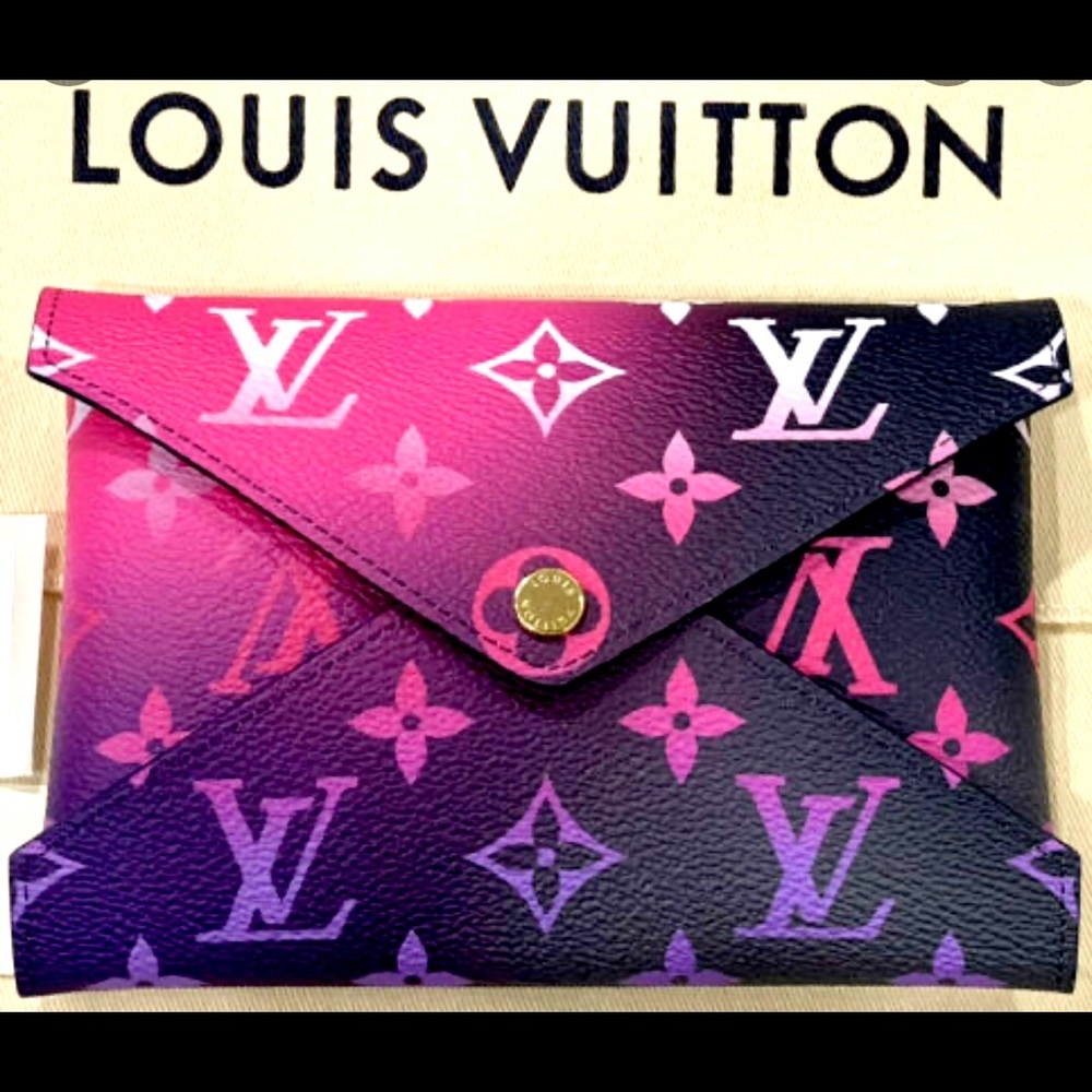 N F S 💗🖤💜🤍 Just sharing this amazing Kiragami